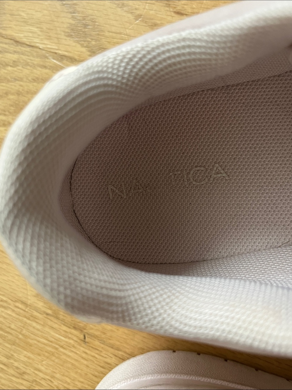 Nautica Kids Light Pink Low-Top Sneakers - Picture 13 of 14